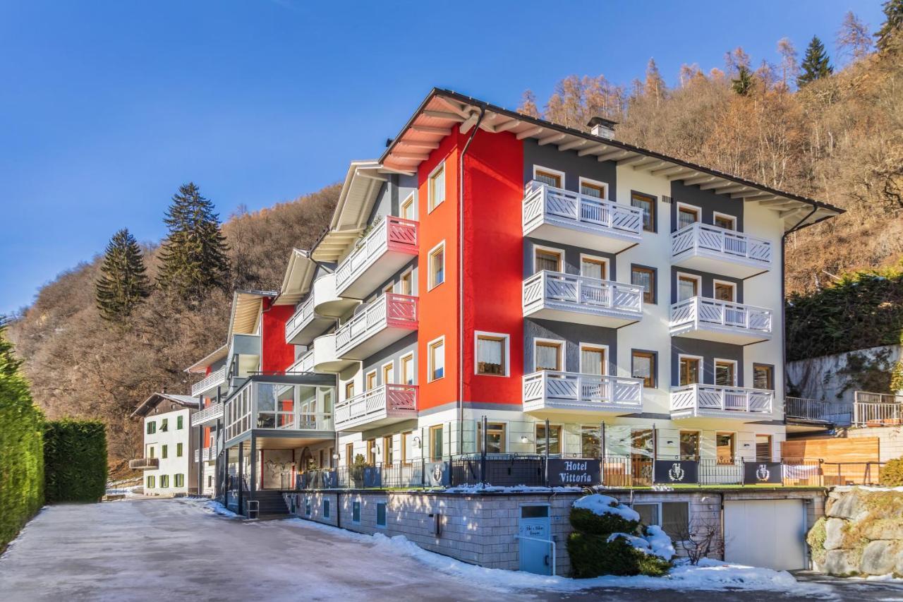 Hotel Vittoria Dimaro Exterior foto